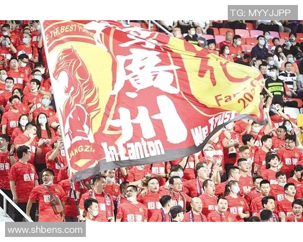 广州羽毛球队实力引发热议球迷对其表现与未来发展各抒己见